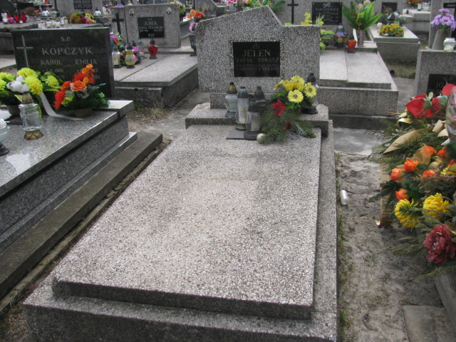 Grób Tomasz Jeleń