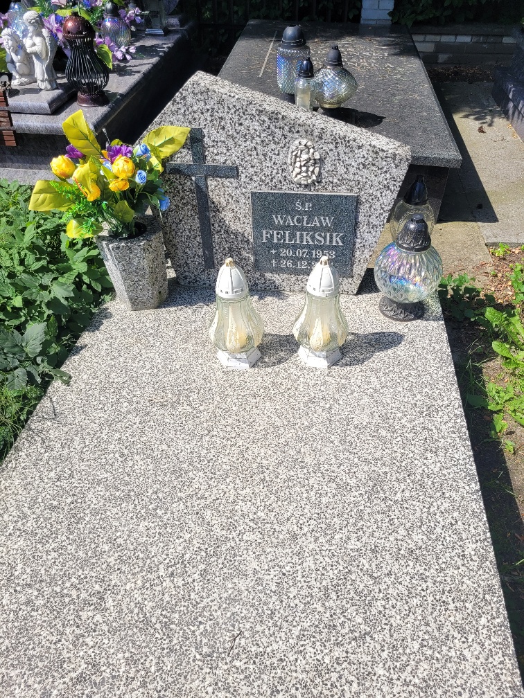 Grób Wacław Feliksik