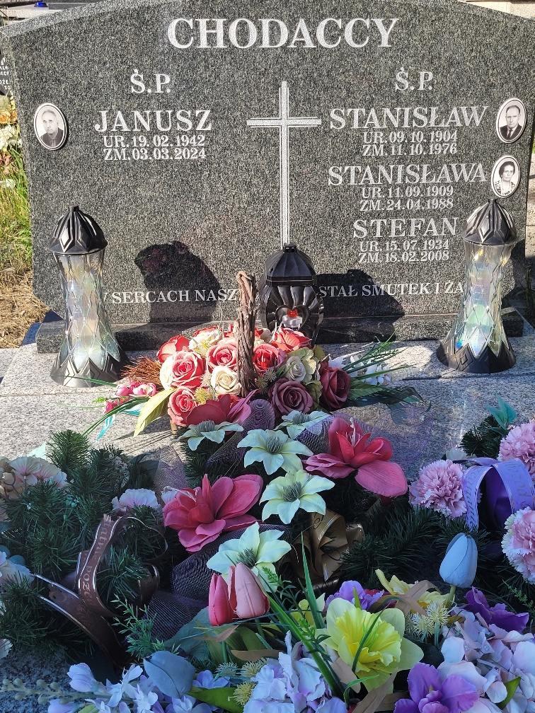 Grób Janusz Chodacki
