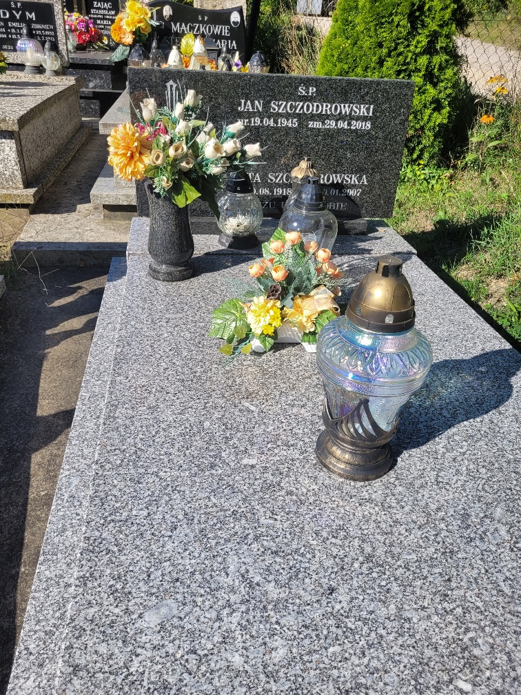Grób Jan Szczodrowski