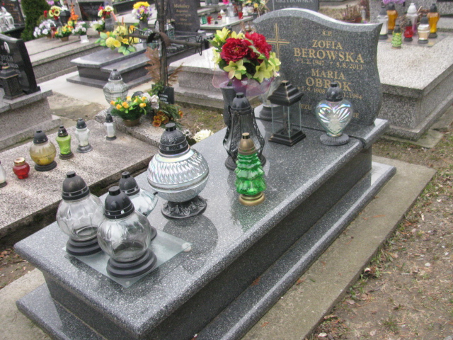 Grób Maria Obrok