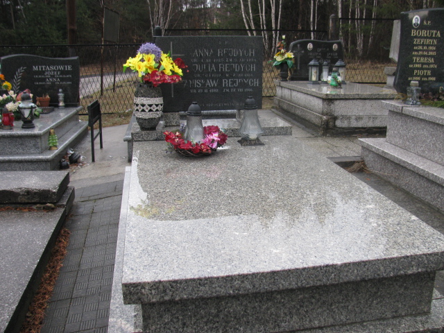 Grób Julia Rejdych