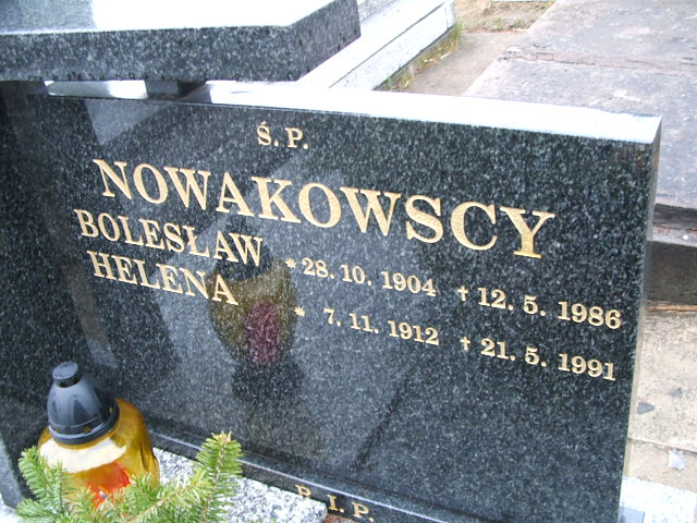 Helena Nowakowska 1912 Trzebinia - Grobonet - Wyszukiwarka osób pochowanych