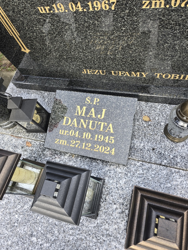 Grób Danuta Maj