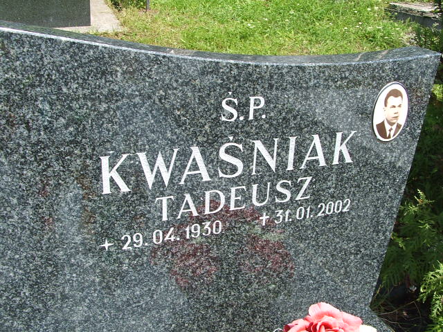 Tadeusz Kwaśniak 1930 Trzebinia - Grobonet - Wyszukiwarka osób pochowanych